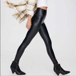 Aritzia Wilfred Free Daria Vegan Leather Legging in Black-Like New